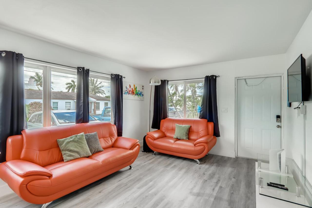 Tropical Getaway/ Stunning 2Br Gem Apartment West Palm Beach Exterior foto